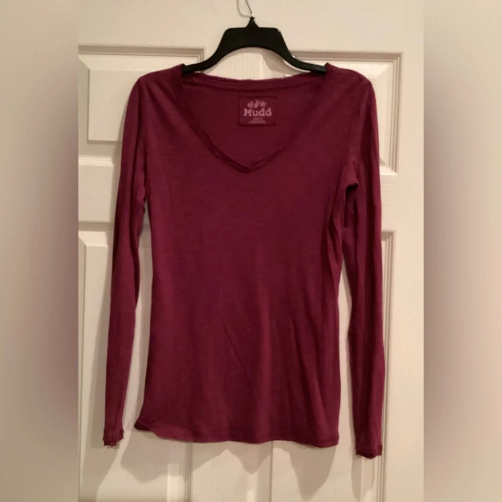 Mudd Women's Long Sleeve T-Shirt size small. - Picture 1 of 4